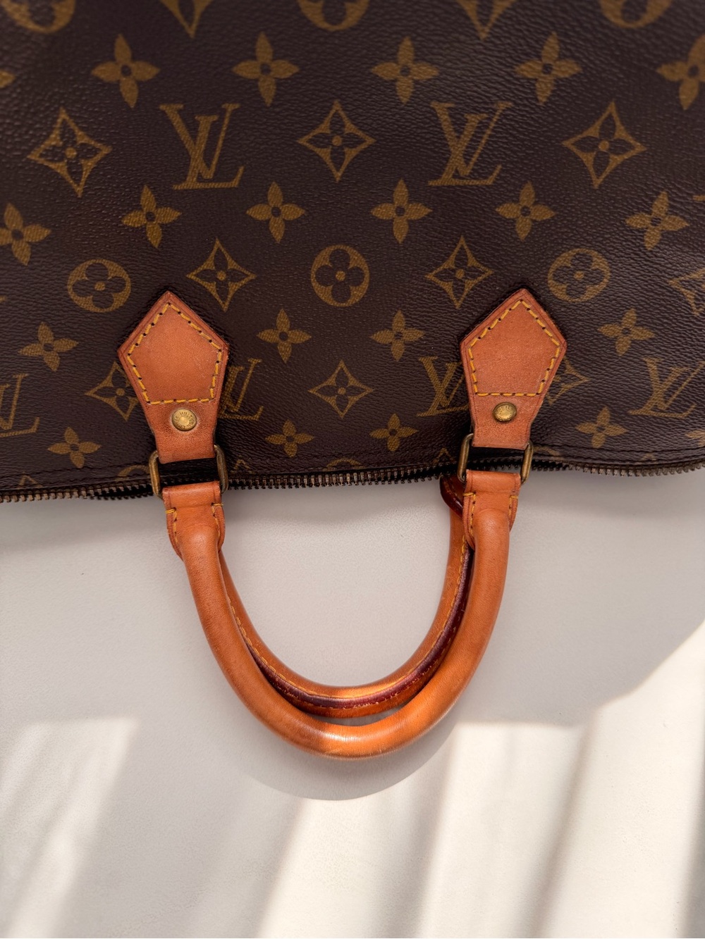 Vintage Louis Vuitton Speedy 35 - Picture 5 of 11